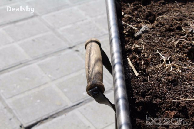 Кашпи,кашпа-метални саксии, снимка 2 - Саксии и кашпи - 10501561