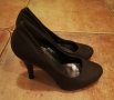 Тъмнокафяви дамски обувки на ток