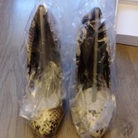 Уникални змийски обувки , снимка 2 - Дамски обувки на ток - 24698166
