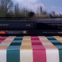 SHARP VC-K88 VHS ВИДЕО, снимка 7 - Декове - 24873581