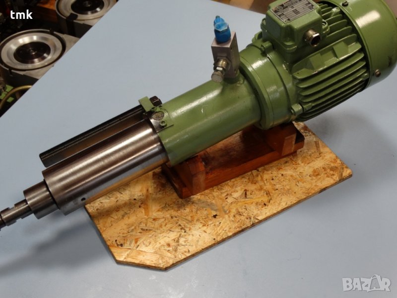 Мотор-шпиндел за пробивна машина LAMMERS, снимка 1