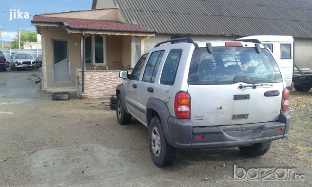 Jeep Cherokee 2.5CRD 2004г на Части, снимка 4 - Автомобили и джипове - 14406453