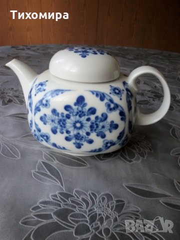 Немски порцеланов чайник с двойна цедка, снимка 3 - Сервизи - 25856151