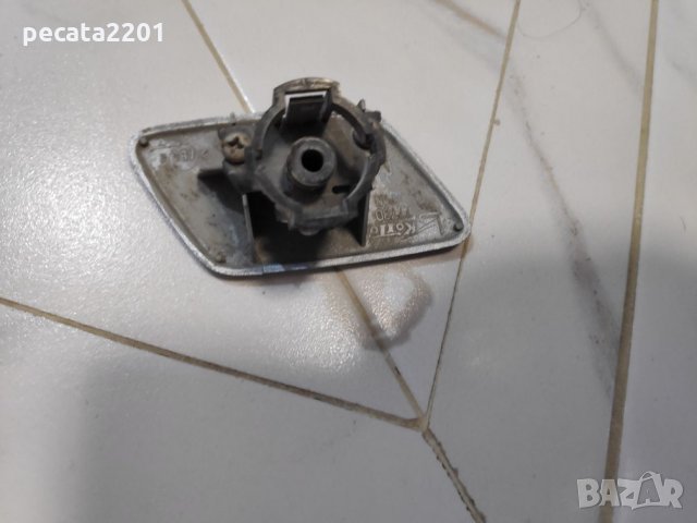 Продавам - пръскалка ляв фар за Тойота Ленд круйзер J120, снимка 3 - Части - 24939911