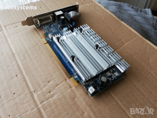 Видео карта ATi Radeon Sapphire HD 3450 PCI-E, снимка 4 - Видеокарти - 24570173