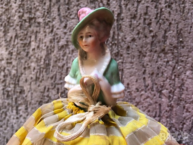 Порцеланова кукла-2, снимка 2 - Антикварни и старинни предмети - 24222461