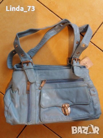 Дам.чанта-/изк.кожа/,цвят-св.синя. Закупена от Италия., снимка 8 - Чанти - 22401426