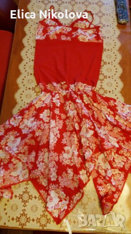 Червена рокля, снимка 1 - Рокли - 25105769
