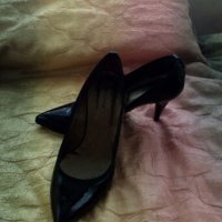 Черни лачени обувки - нови, снимка 3 - Дамски обувки на ток - 19334668