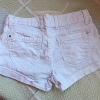 Дамски къси панталонки, снимка 2 - Къси панталони и бермуди - 24574652