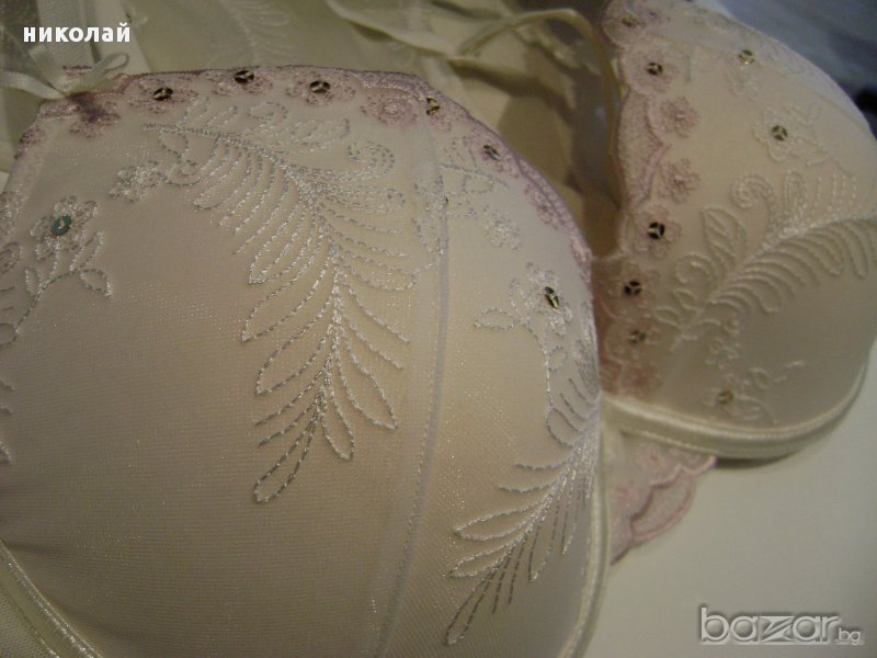 Sassa сутиени с паети 85А,70В,85В,70С,80С,85С, снимка 1