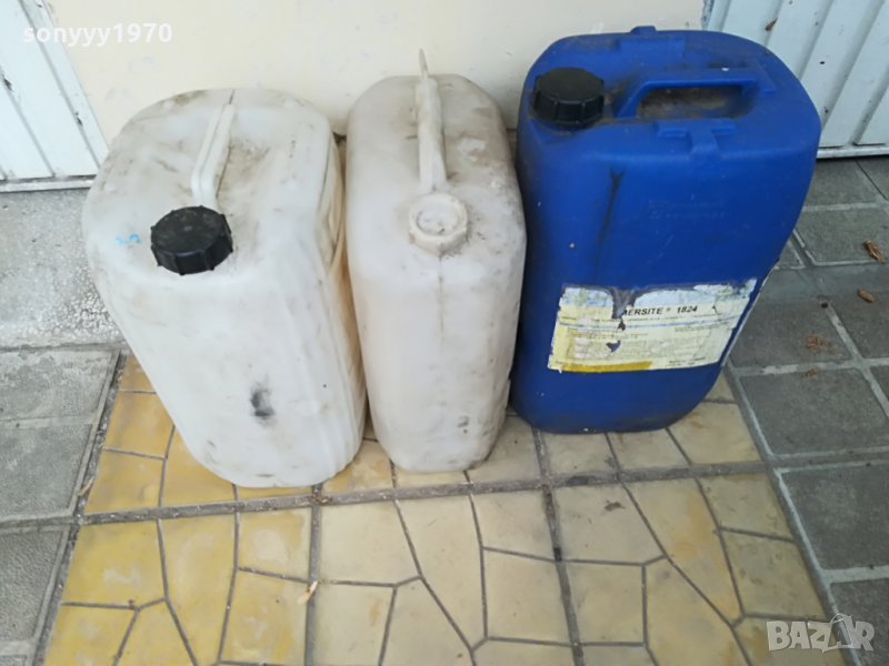 туби по 20лв-20литра-за течности-нафта бензин, снимка 1
