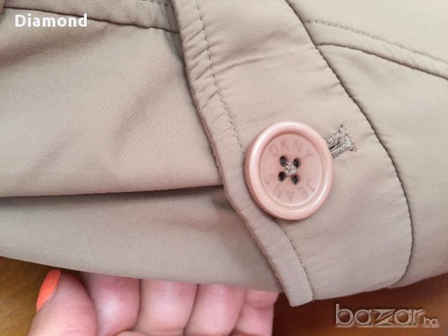 Намален! DKNY Jeans оригинален дамски тренчкот S, снимка 2 - Палта, манта - 17968127