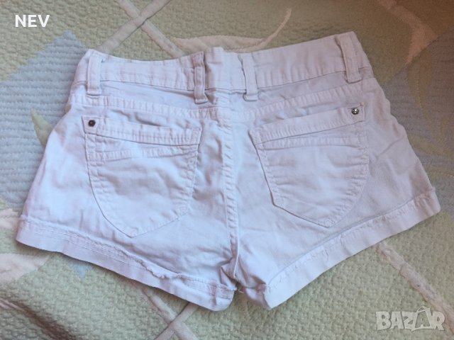 Дамски къси панталонки, снимка 2 - Къси панталони и бермуди - 24574652