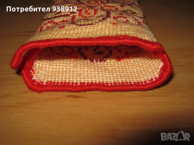 Бродирано калъфче, снимка 7 - Калъфи, кейсове - 24136198