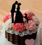 двойка младоженци с игриво кученце пластмасов топер украса табела за сватбена сватба торта, снимка 1 - Други - 22591547