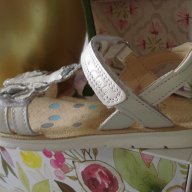 Clarks детски сандали номер 27 (9F), снимка 4 - Детски сандали и чехли - 18544204