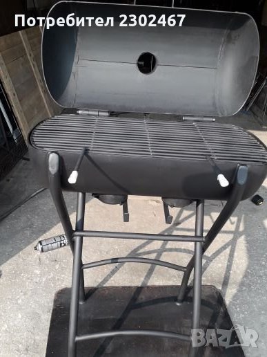 Продавам ръчно изработено барбекю с регулиране на въздуха и краката подходящо за дома и градината , снимка 1