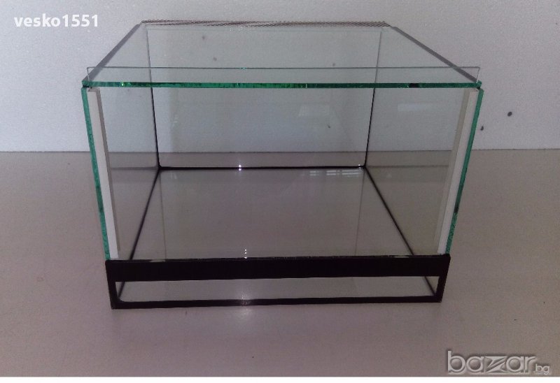 Терариум за тарантула, снимка 1