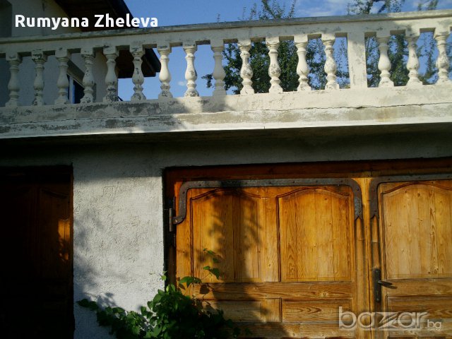 Продавам къща в село Градец, община Котел, снимка 13 - Къщи - 10329578