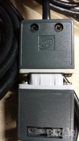 Кабел сериен за компютри , снимка 4 - Кабели и адаптери - 22465003