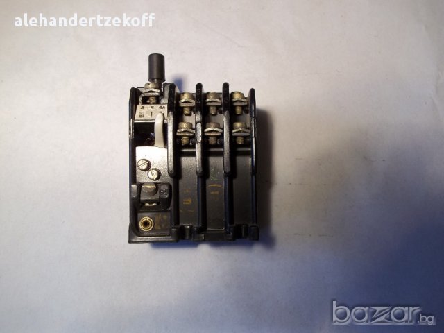 Контактор контактори термична защита защити трифазни щепсели звънчев бутон, снимка 2 - Ключове, контакти, щепсели - 11840766