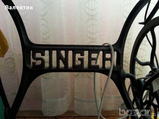 Шевна машина Сингер с маса, снимка 4 - Други машини и части - 17261754