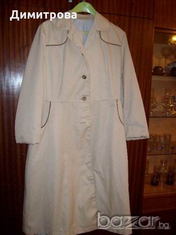Дамско палто и шлифер, снимка 2 - Палта, манта - 20689509
