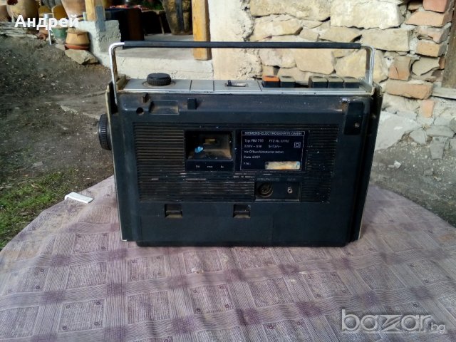Радио,радиокасетофон SIEMENS, снимка 3 - Антикварни и старинни предмети - 20309354