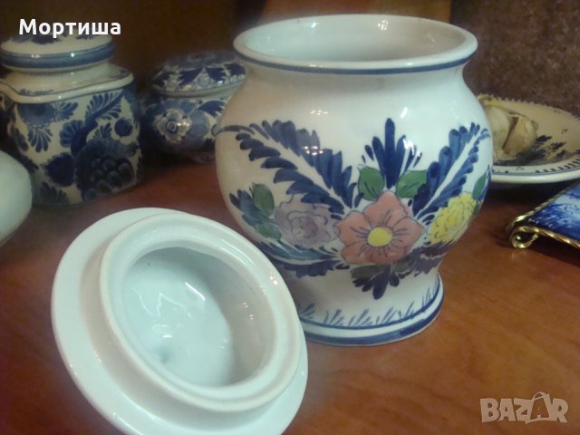 Ръчно рисуван порцеланов винтидж буркан , снимка 2 - Декорация за дома - 23661939