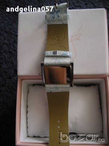 Часовник Pamela Anderson , снимка 2 - Дамски - 11175102