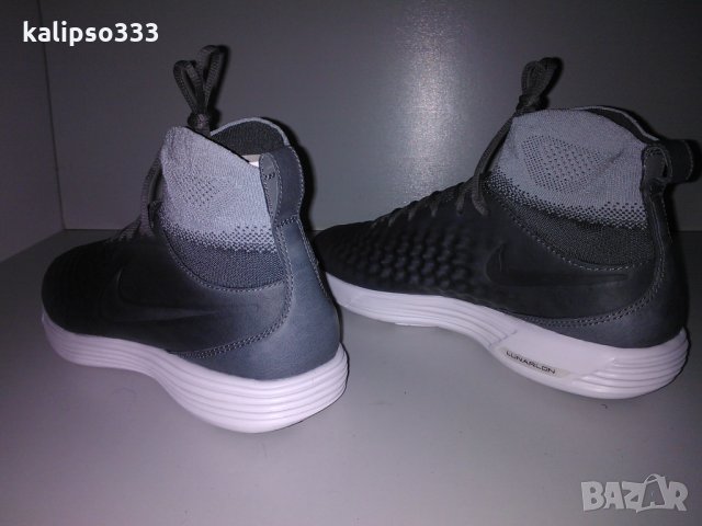 Nike оригинални обувки, снимка 4 - Маратонки - 24072317