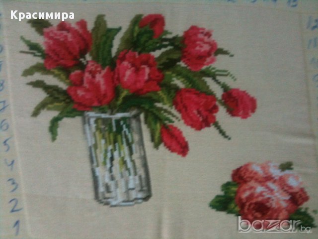 Гоблен"Ваза с червени цветя", снимка 2 - Гоблени - 11452739