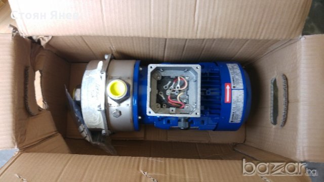 Помпа Lowara CA706/35, снимка 3 - Водни помпи - 18182778