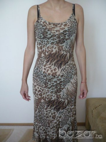 Тигрова елегантна рокля, снимка 1 - Рокли - 14806555
