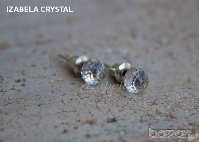 Обеци Сваровски с винтчета Crystals from SWAROVSKI®, снимка 3 - Обеци - 10523865