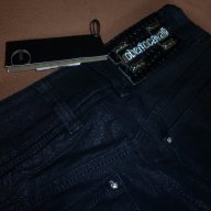 Оригинален панталон тип  дънки Roberto Cavalli, снимка 10 - Панталони - 18403559