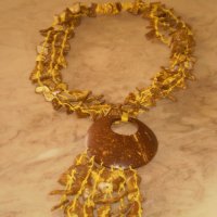  Екзотичен гердан от кокосов орех-многоцветен, варианти, снимка 5 - Колиета, медальони, синджири - 21309488