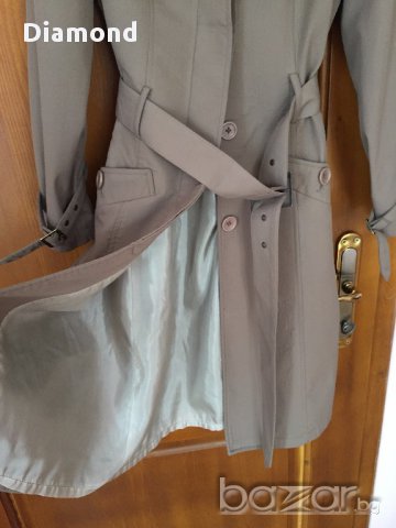 Намален! DKNY Jeans оригинален дамски тренчкот S, снимка 4 - Палта, манта - 17968127