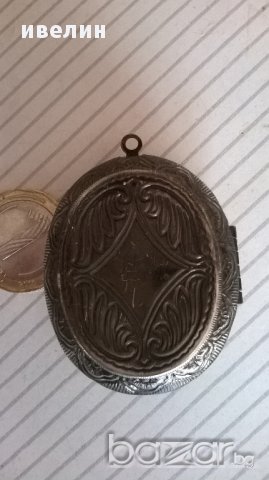 стар медальон, снимка 4 - Антикварни и старинни предмети - 11800259