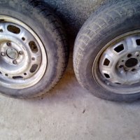 Зимни гуми с джанти 14ки , снимка 2 - Гуми и джанти - 23368808