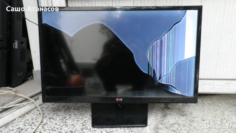 LG 29MN33D-PZ  със счупена матрица ,EAX64998107(1.2) ,EAX64661001(1.4) ,V290BJ1-LE1 Rev.C1, снимка 1