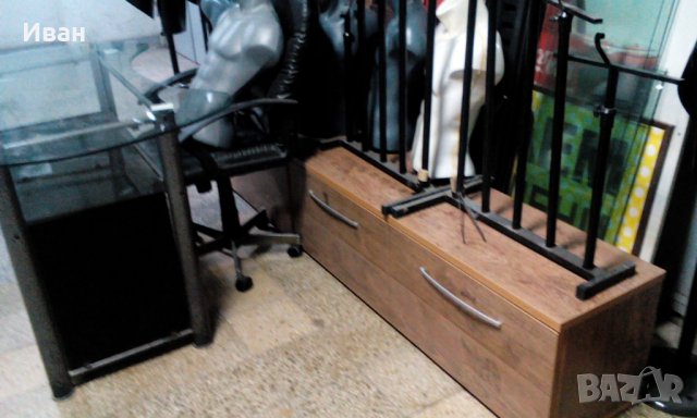 Оборудване за магазини манекени маса шкафове, снимка 4 - Оборудване за магазин - 25822342