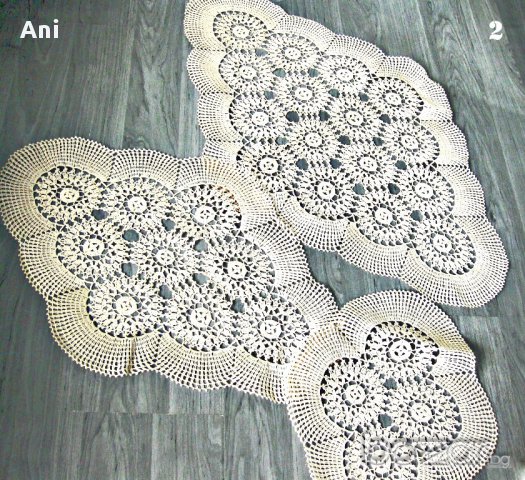 Ръчно плетени декоративни карета на една кука , снимка 9 - Декорация за дома - 15784628