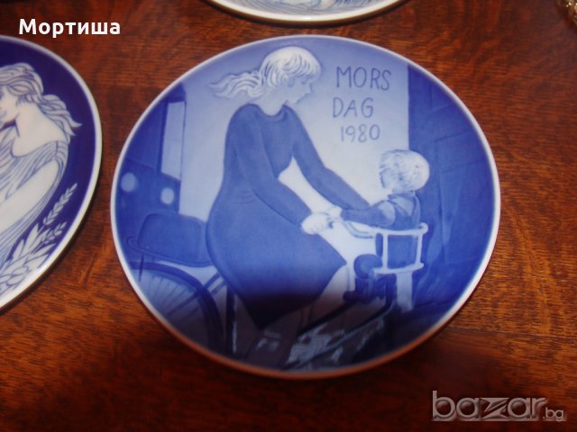  Royal Copenhagen Denmark Blue Mothers Day порцеланови чиний за стена , снимка 6 - Декорация за дома - 18298567