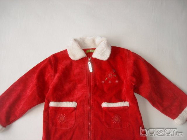 Красиво червено палто за момиче ,104 см.  , снимка 4 - Детски якета и елеци - 16390667
