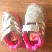 Детски маратонки adidas, снимка 1 - Детски маратонки - 22963038