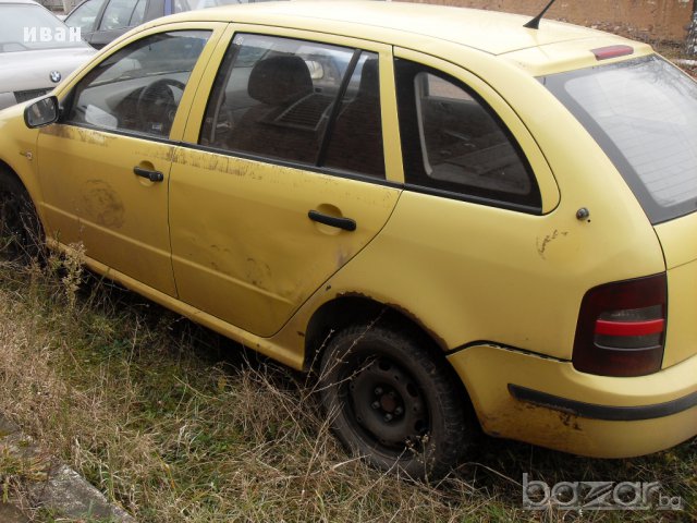 Продавам на части Шкода Фабия комби 1900 Sdi 2004 г / Skoda Fabia , снимка 3 - Автомобили и джипове - 9108288