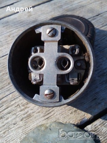 Старинен контакт,розетка, снимка 5 - Антикварни и старинни предмети - 19784577
