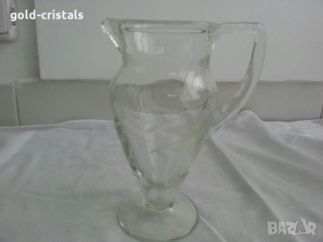 стъклена кана гравирана, снимка 2 - Антикварни и старинни предмети - 23822290